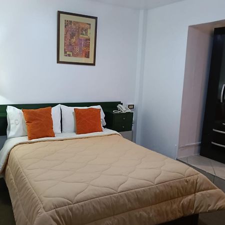Andean Hostel 瓦拉斯 外观 照片