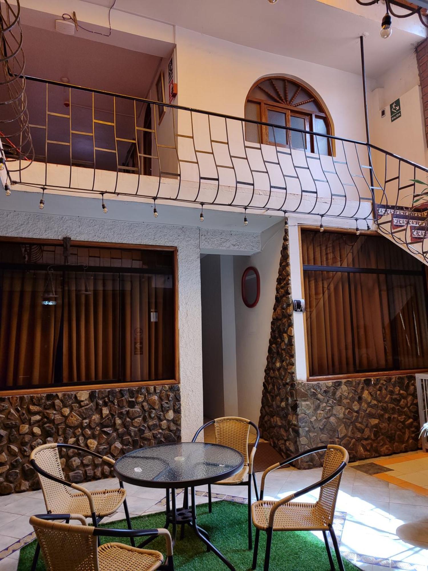 Andean Hostel 瓦拉斯 外观 照片