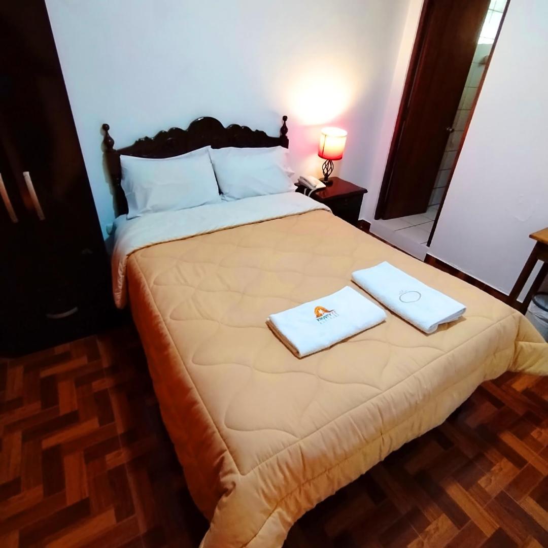 Andean Hostel 瓦拉斯 外观 照片