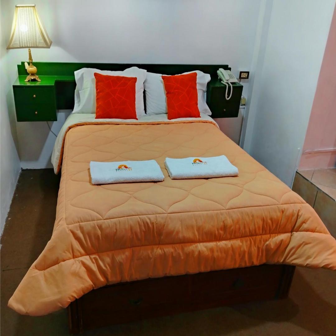 Andean Hostel 瓦拉斯 外观 照片