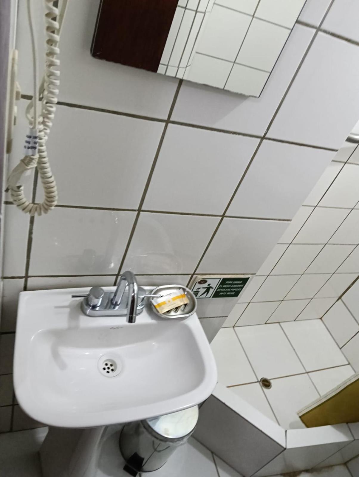 Andean Hostel 瓦拉斯 外观 照片