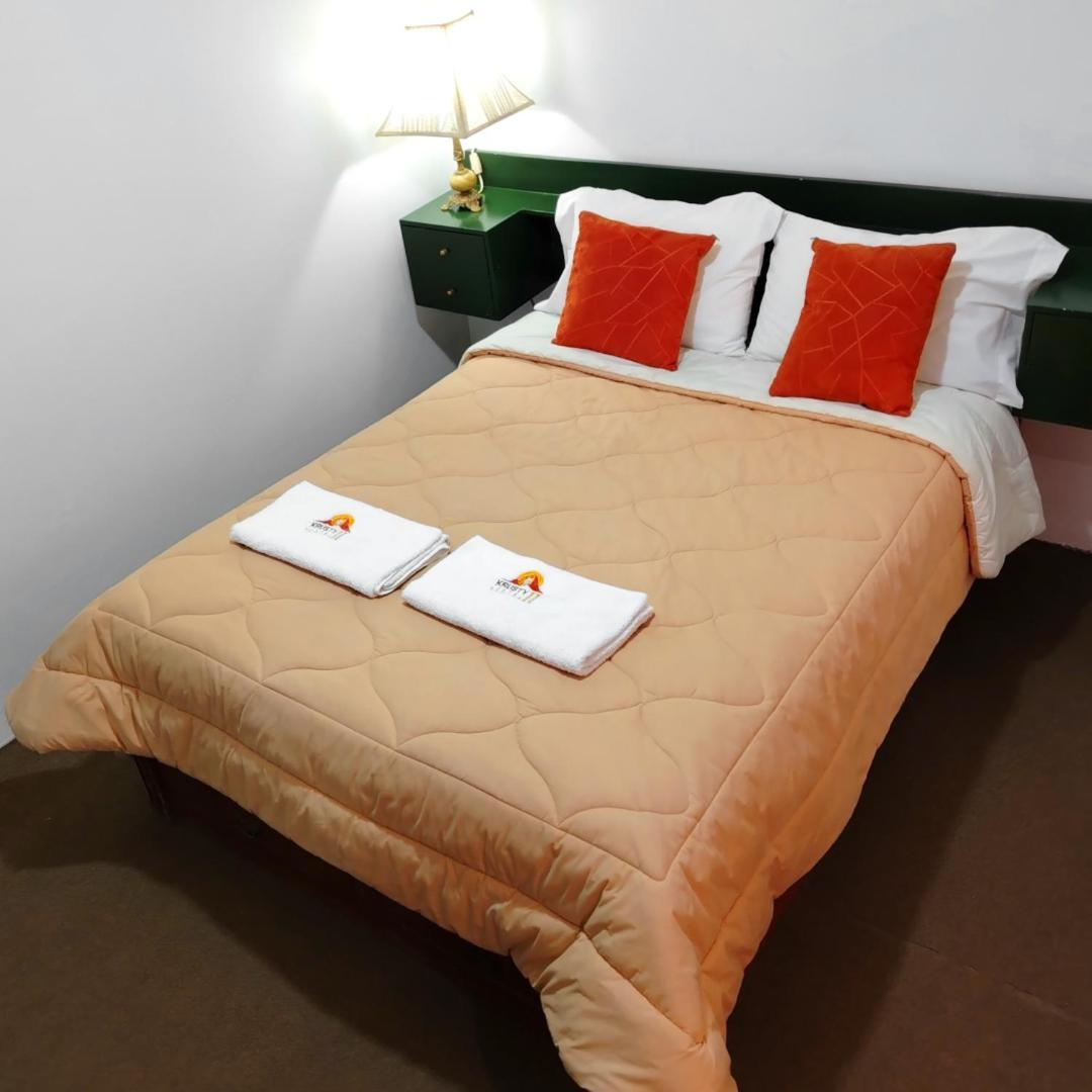 Andean Hostel 瓦拉斯 外观 照片