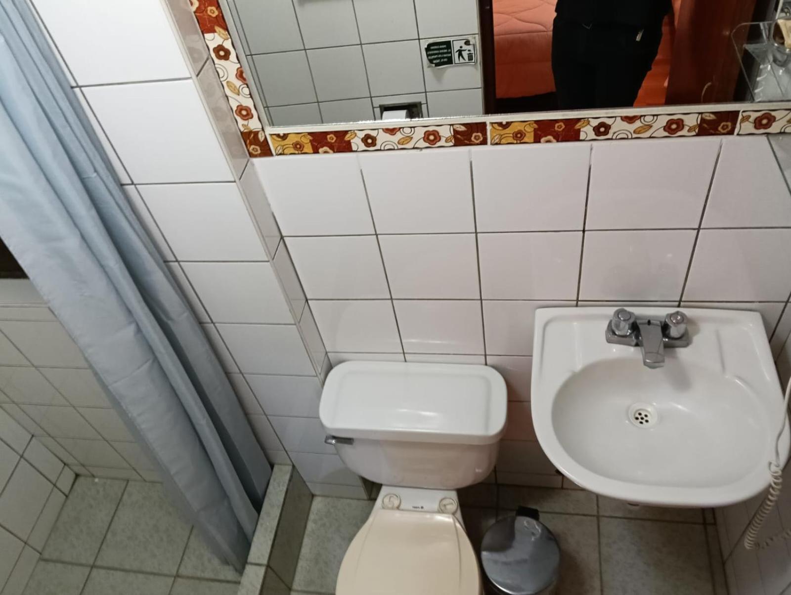 Andean Hostel 瓦拉斯 外观 照片